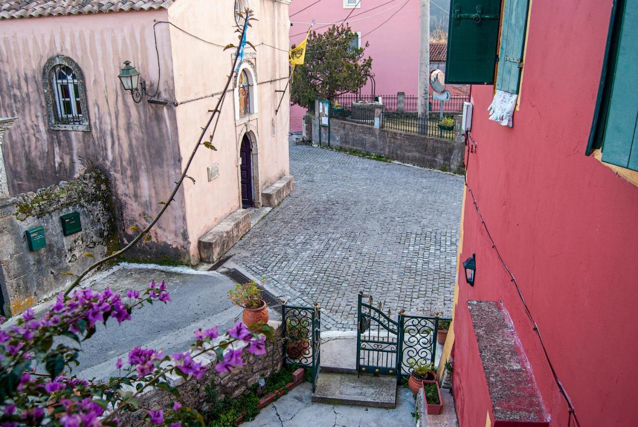 Yangos Traditional Home Kuramádesz Kültér fotó