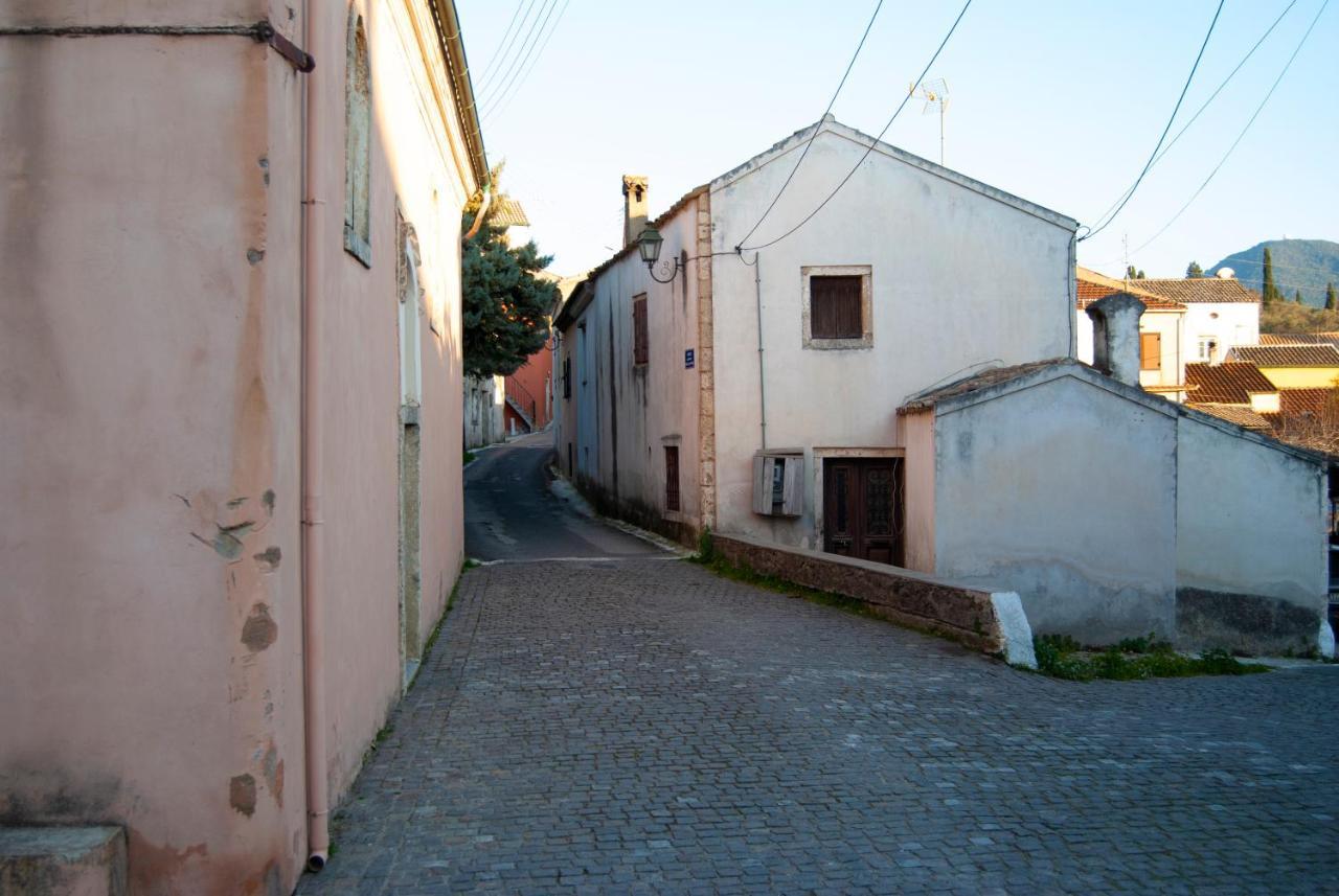 Yangos Traditional Home Kuramádesz Kültér fotó